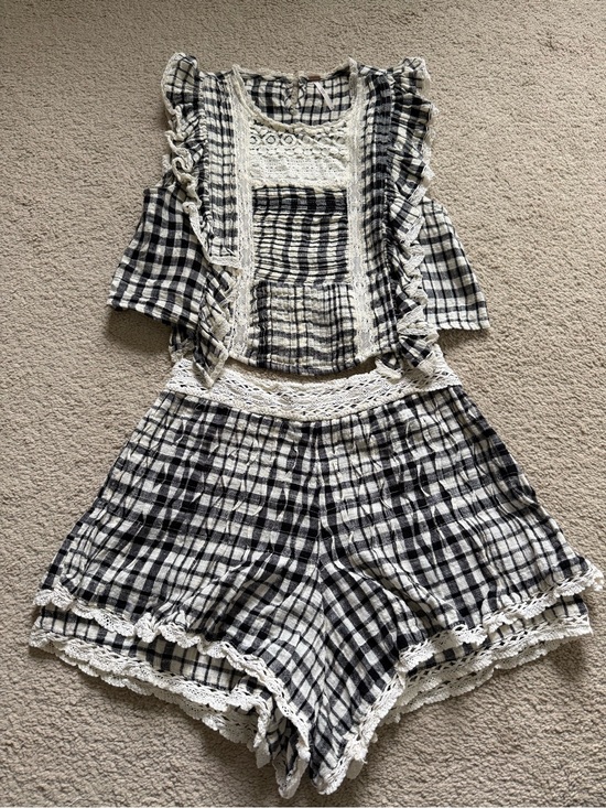 Free People Pants - Free People Black and White Gingham Crochet-Trim Shorts Set, size 4, cotton
